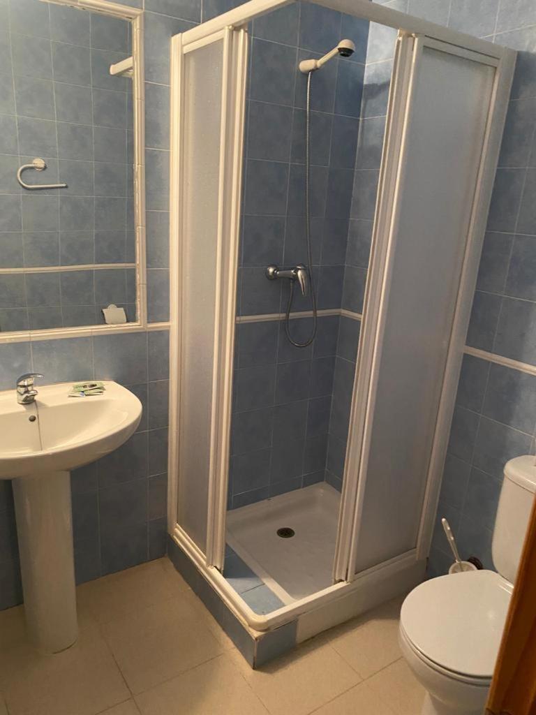 Hostal Y Apartamentos La Vereda 鲁伊德拉 外观 照片
