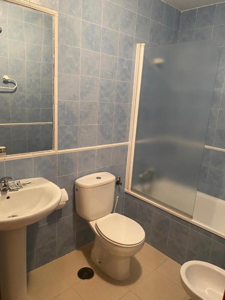 Hostal Y Apartamentos La Vereda 鲁伊德拉 外观 照片
