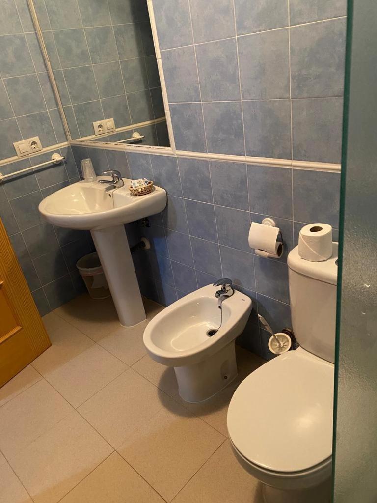 Hostal Y Apartamentos La Vereda 鲁伊德拉 外观 照片