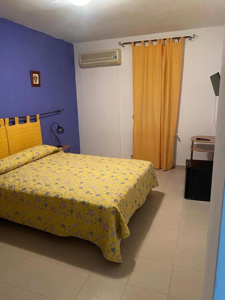 Hostal Y Apartamentos La Vereda 鲁伊德拉 外观 照片