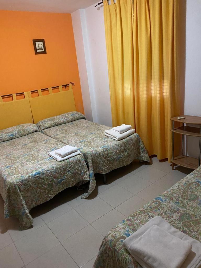 Hostal Y Apartamentos La Vereda 鲁伊德拉 外观 照片