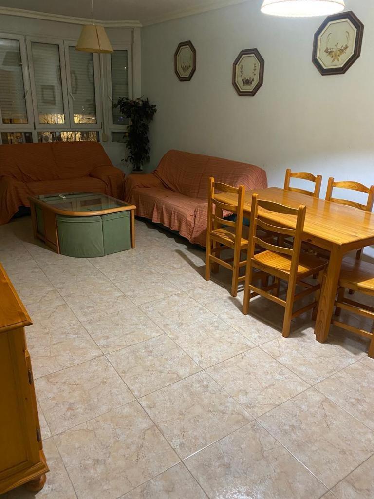 Hostal Y Apartamentos La Vereda 鲁伊德拉 外观 照片