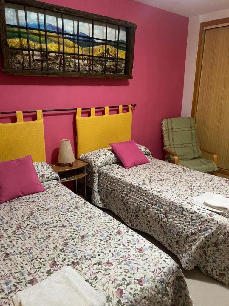 Hostal Y Apartamentos La Vereda 鲁伊德拉 外观 照片