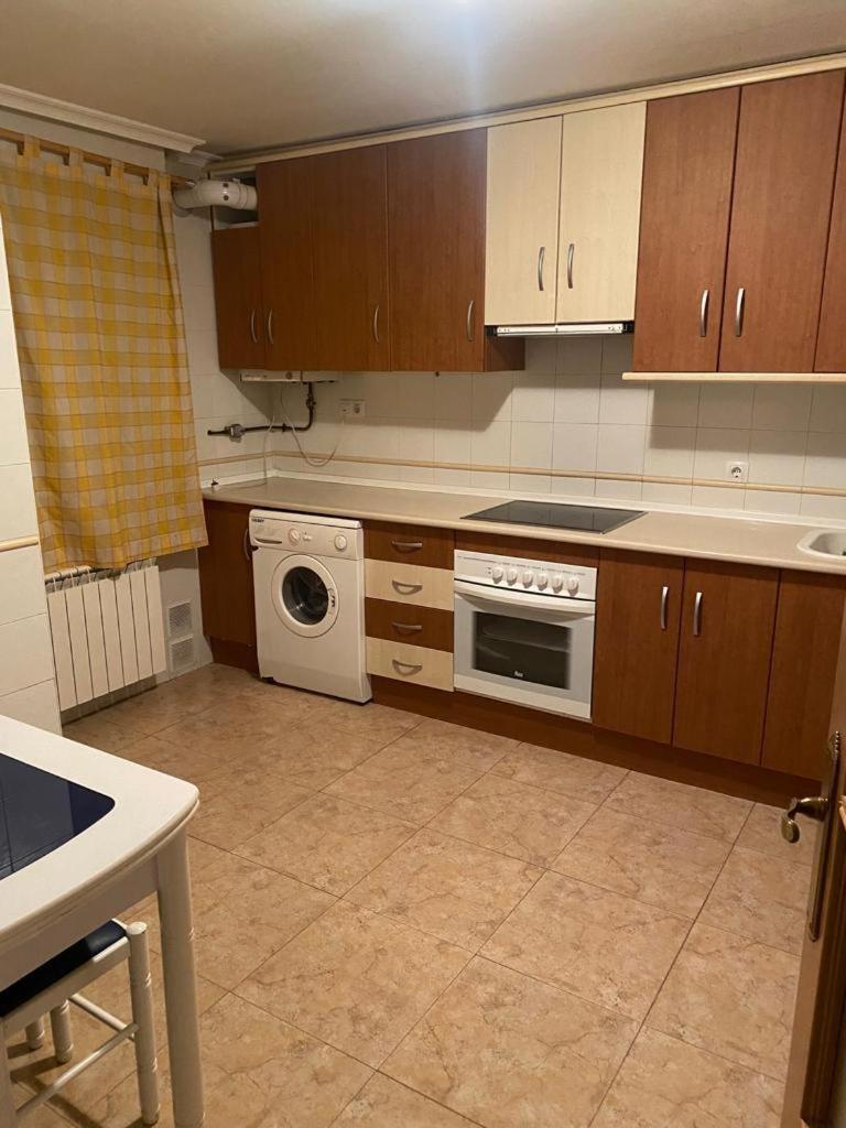 Hostal Y Apartamentos La Vereda 鲁伊德拉 外观 照片